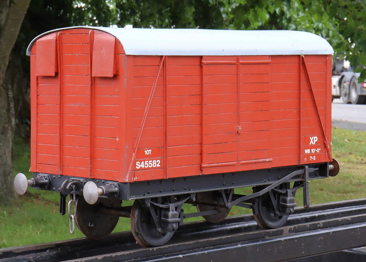 5 inch gauge 10T box van