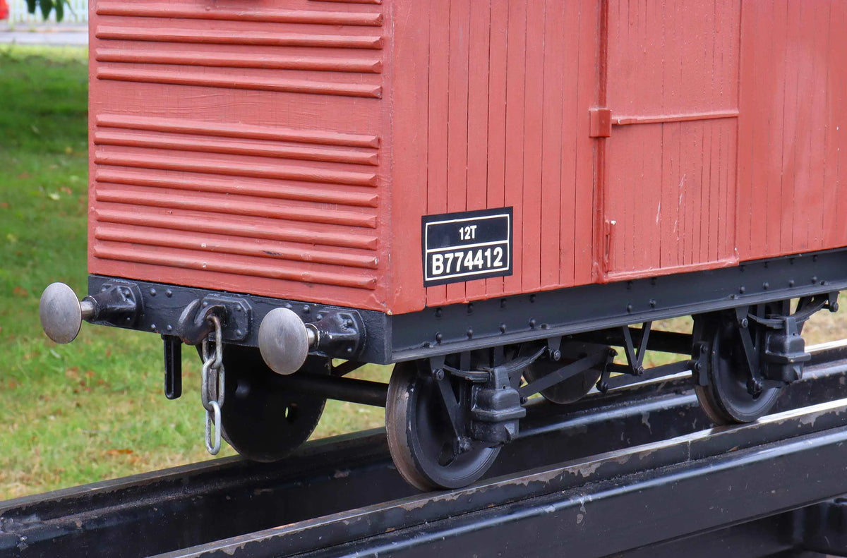 5 inch gauge 12T box van