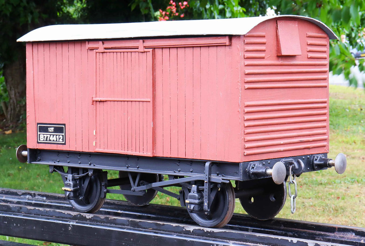 5 inch gauge 12T box van
