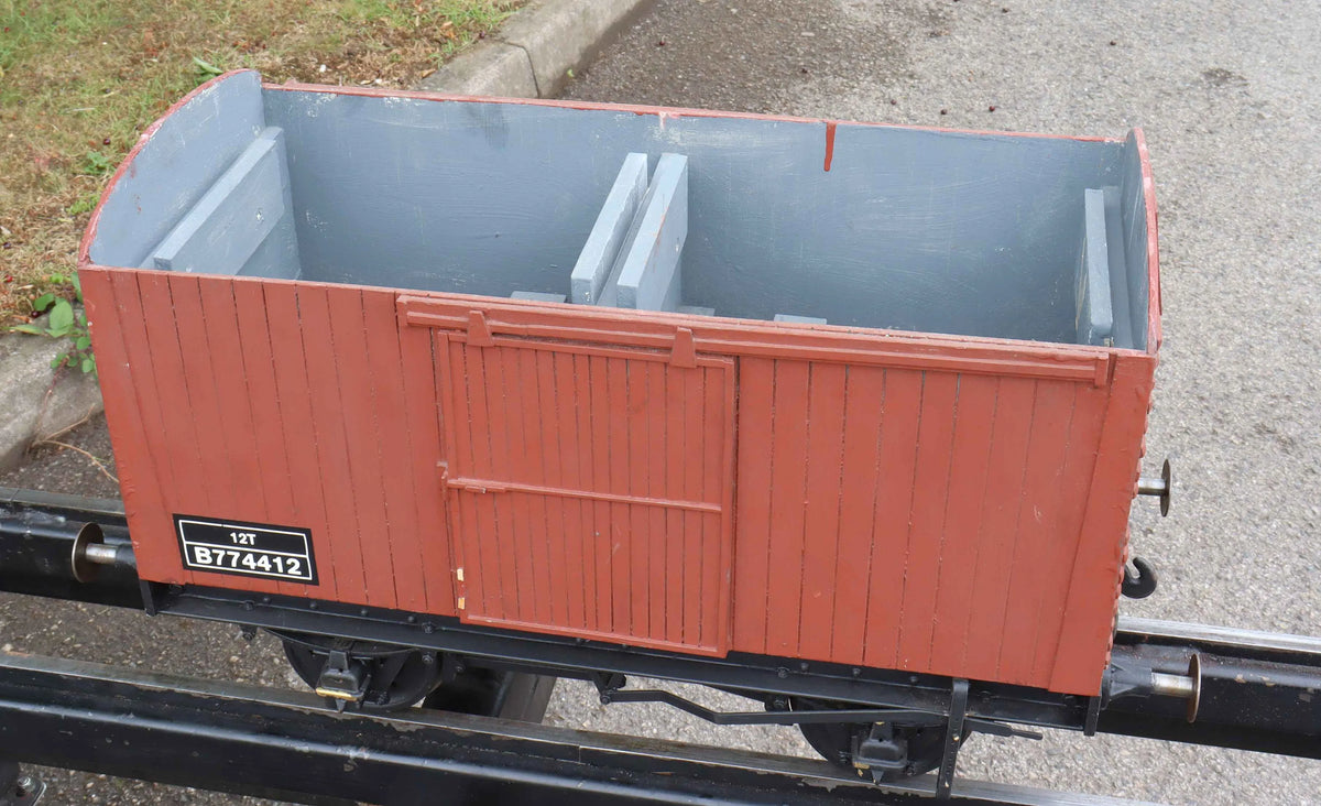 5 inch gauge 12T box van