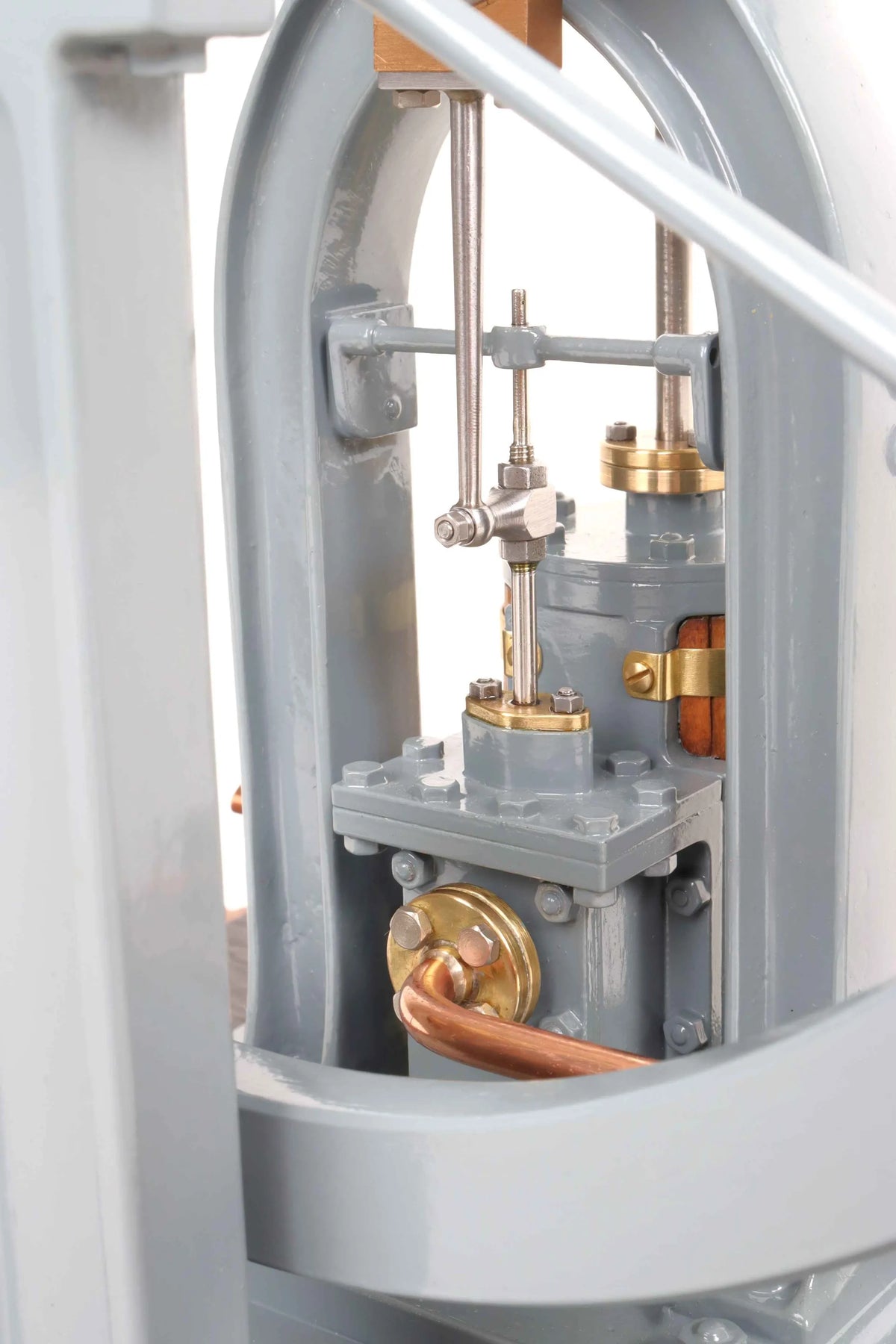 Steeple engine