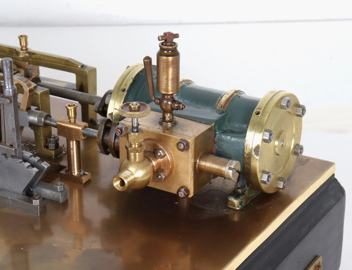 Horizontal mill engine