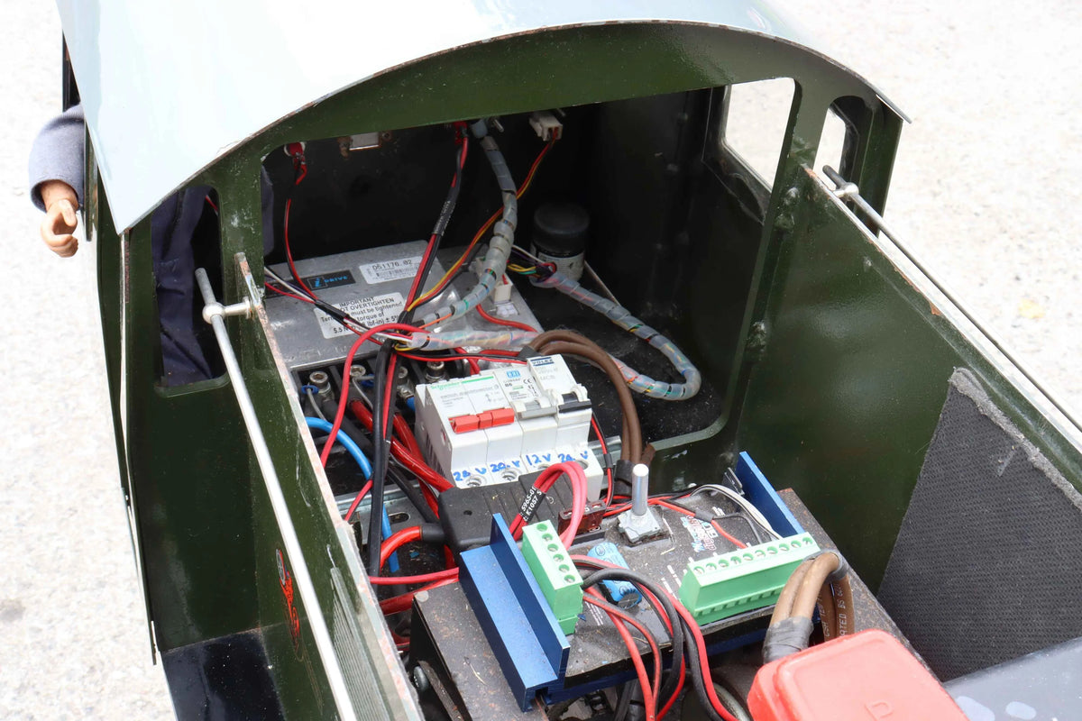 7 1/4 inch gauge Class 20 battery-electric