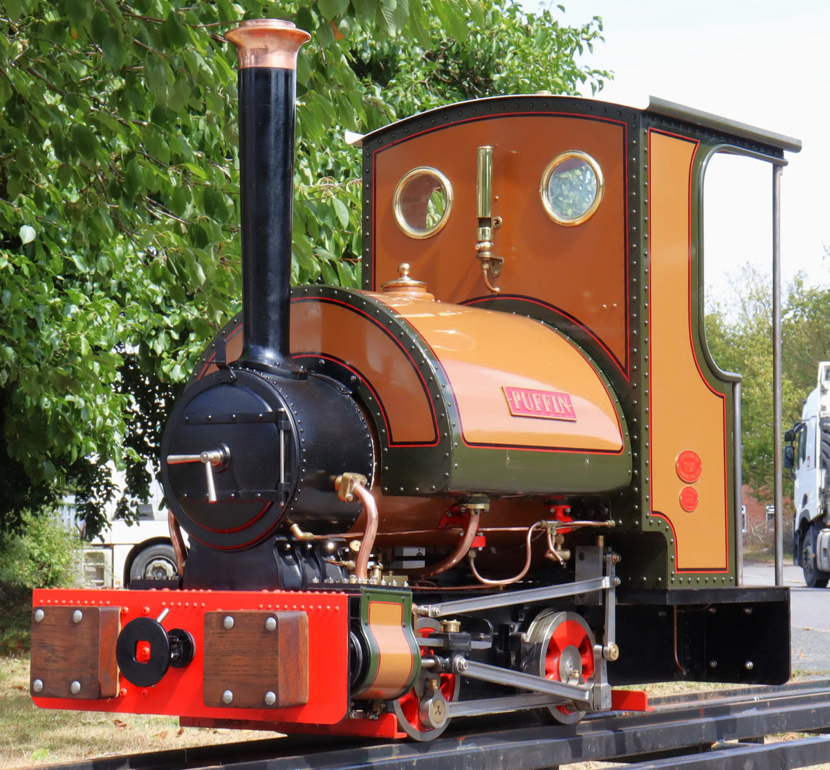 7 1/4 inch gauge 4 inch scale Bagnall 0-4-0ST