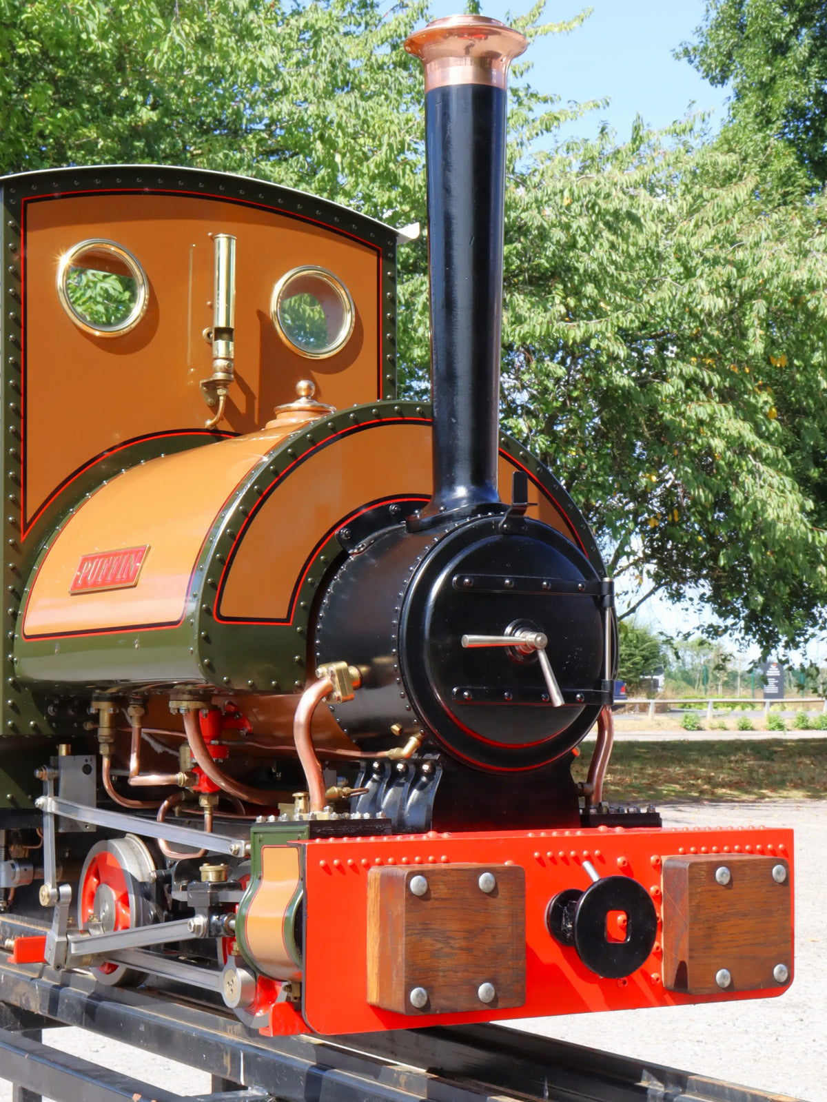 7 1/4 inch gauge 4 inch scale Bagnall 0-4-0ST