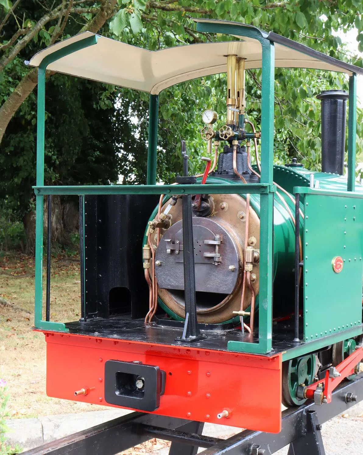 7 1/4 inch gauge 3 inch scale Bagnall 0-4-0ST