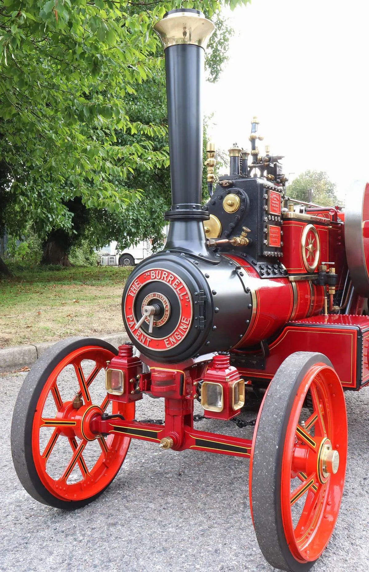 4 inch scale Burrell 6nhp SCC traction engine