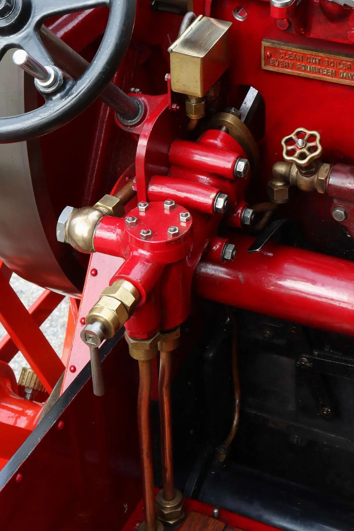 4 inch scale Burrell 6nhp SCC traction engine