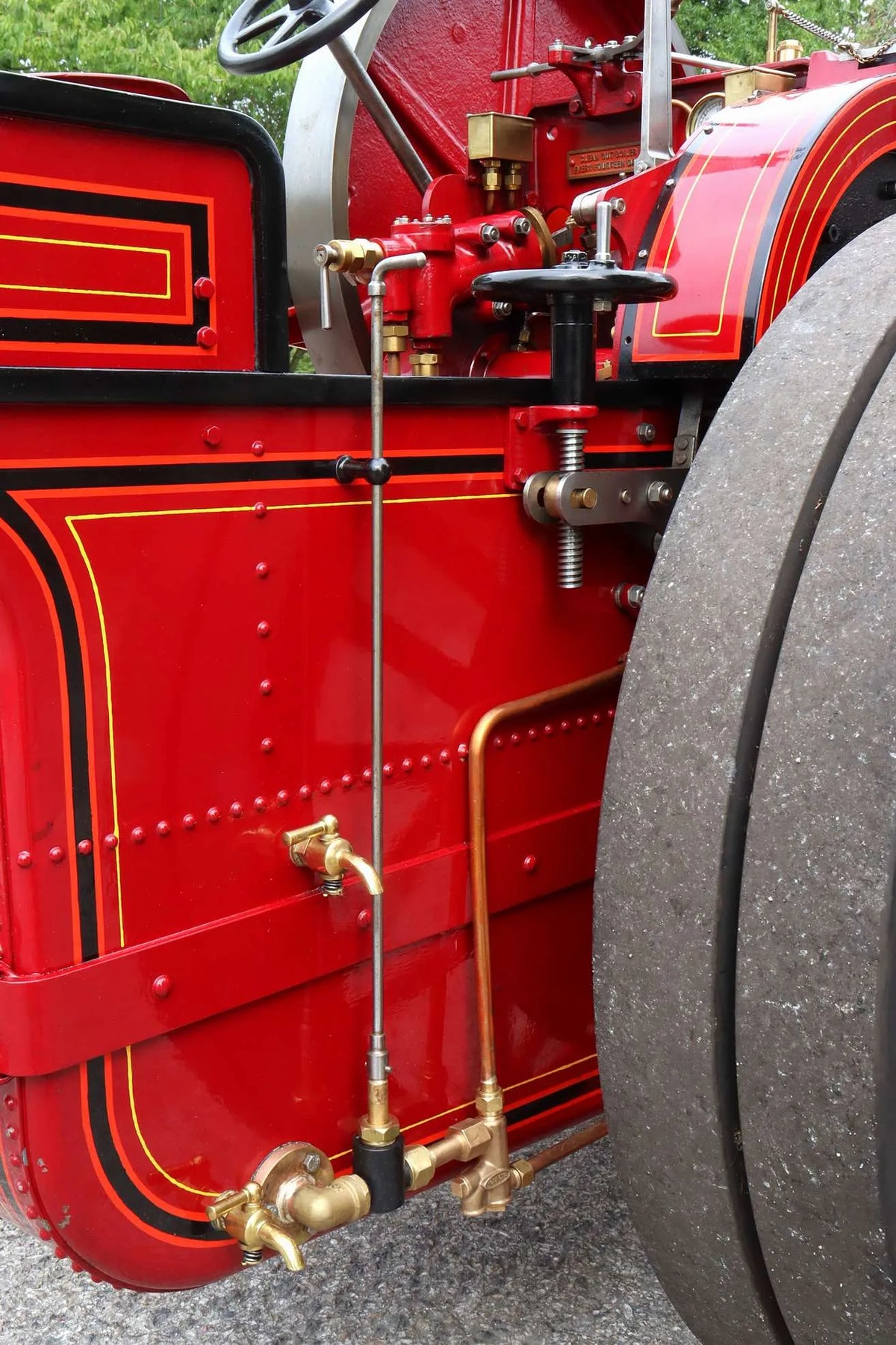 4 inch scale Burrell 6nhp SCC traction engine