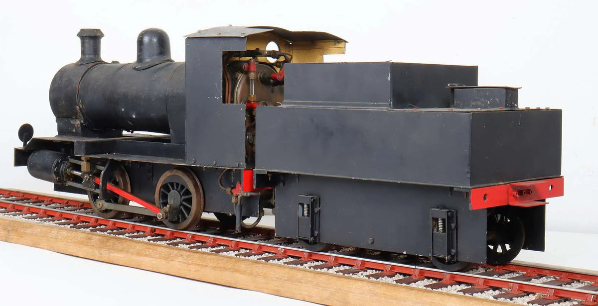 3 1/2 inch gauge "Juliet" 0-4-0 with tender