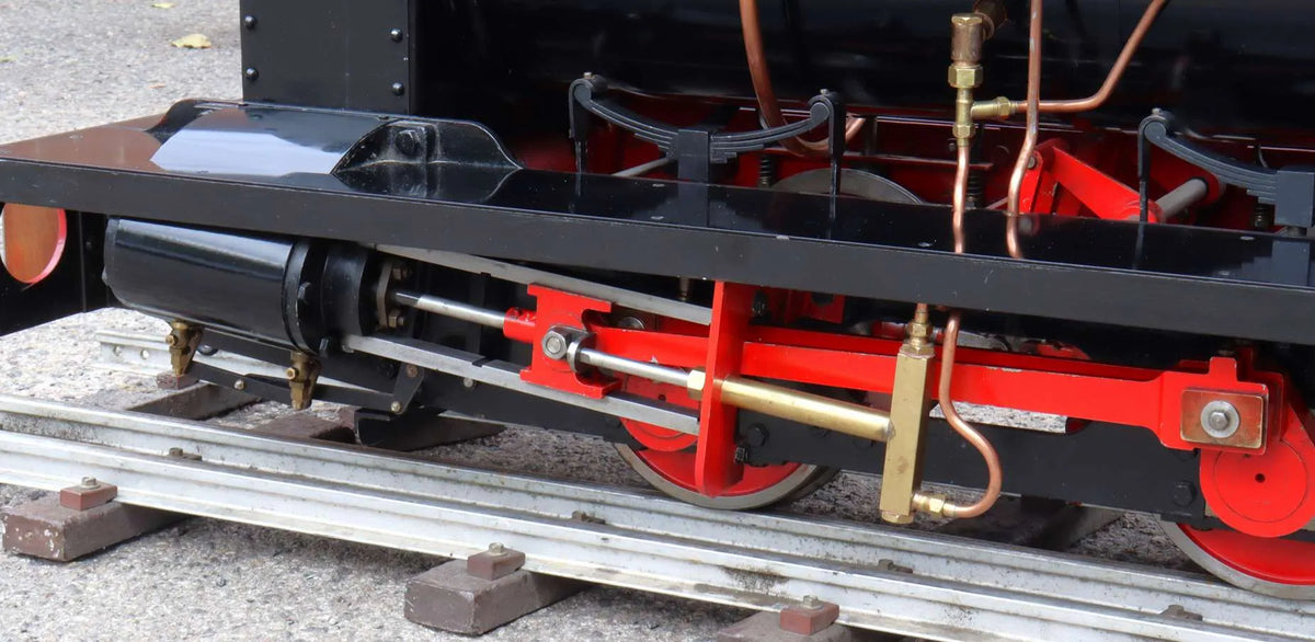 7 1/4 inch gauge Hunslet 0-4-0ST