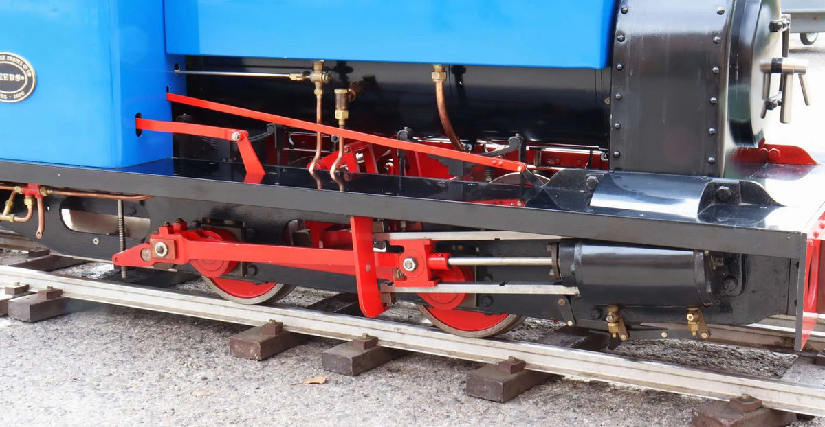 7 1/4 inch gauge Hunslet 0-4-0ST