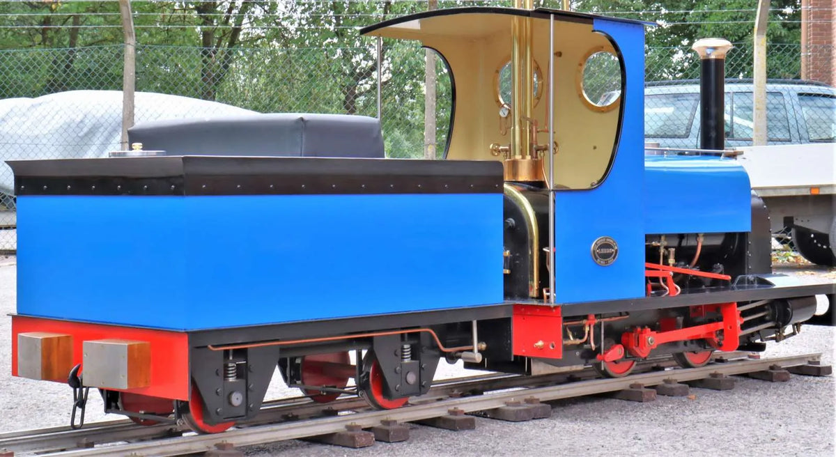7 1/4 inch gauge Hunslet 0-4-0ST