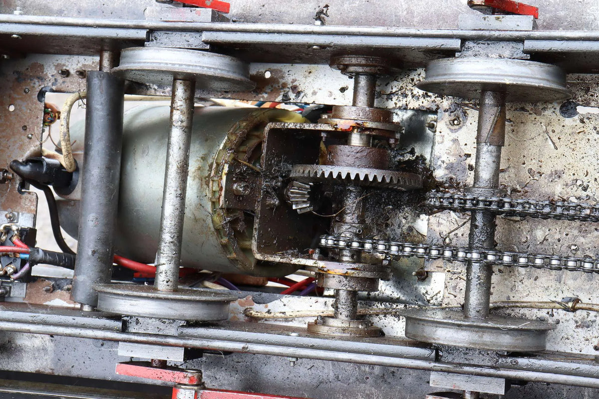 5 inch gauge 0-6-0 battery-electric shunter