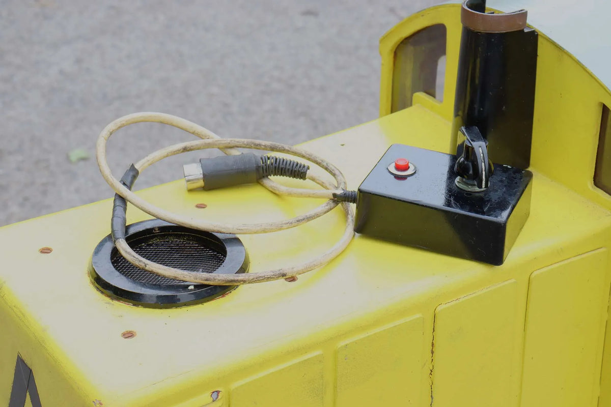 5 inch gauge 0-6-0 battery-electric shunter