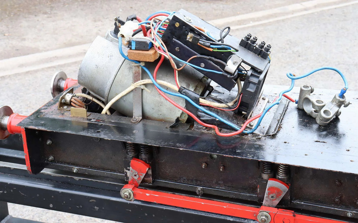 5 inch gauge 0-6-0 battery-electric shunter