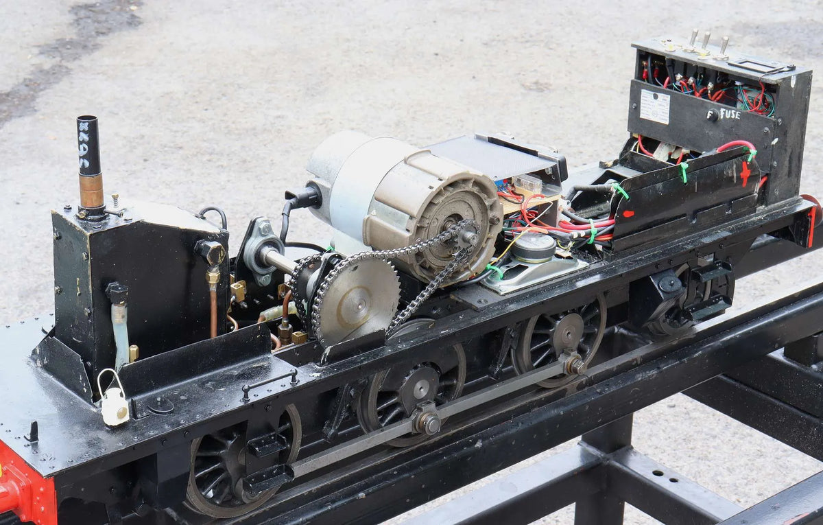 5 inch gauge GWR 56XX 0-6-2T steam outline battery-electric