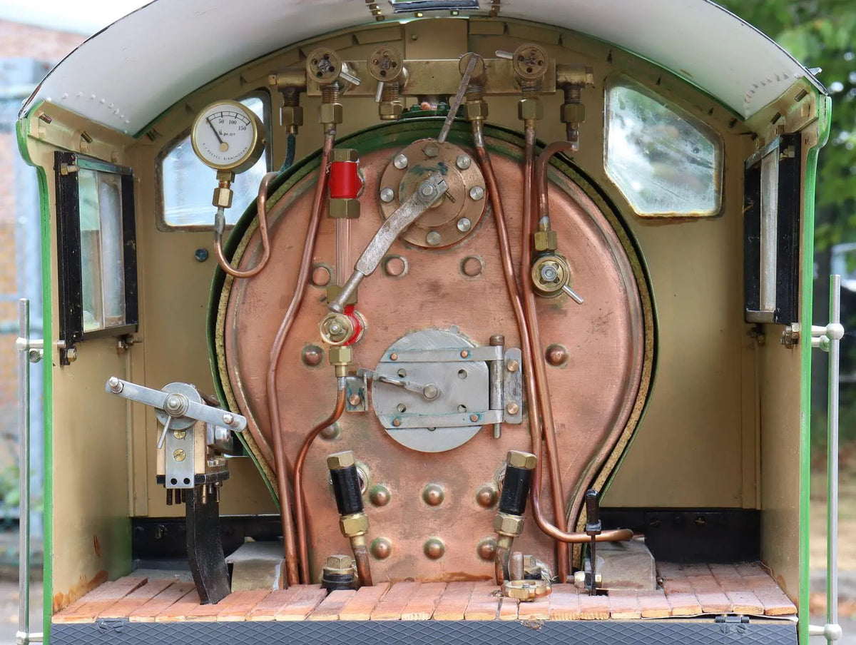 5 inch gauge LNER B1 4-6-0 "Blacktail"