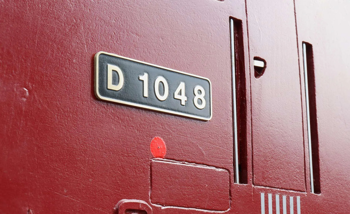 5 inch gauge Class 52 Western battery electric