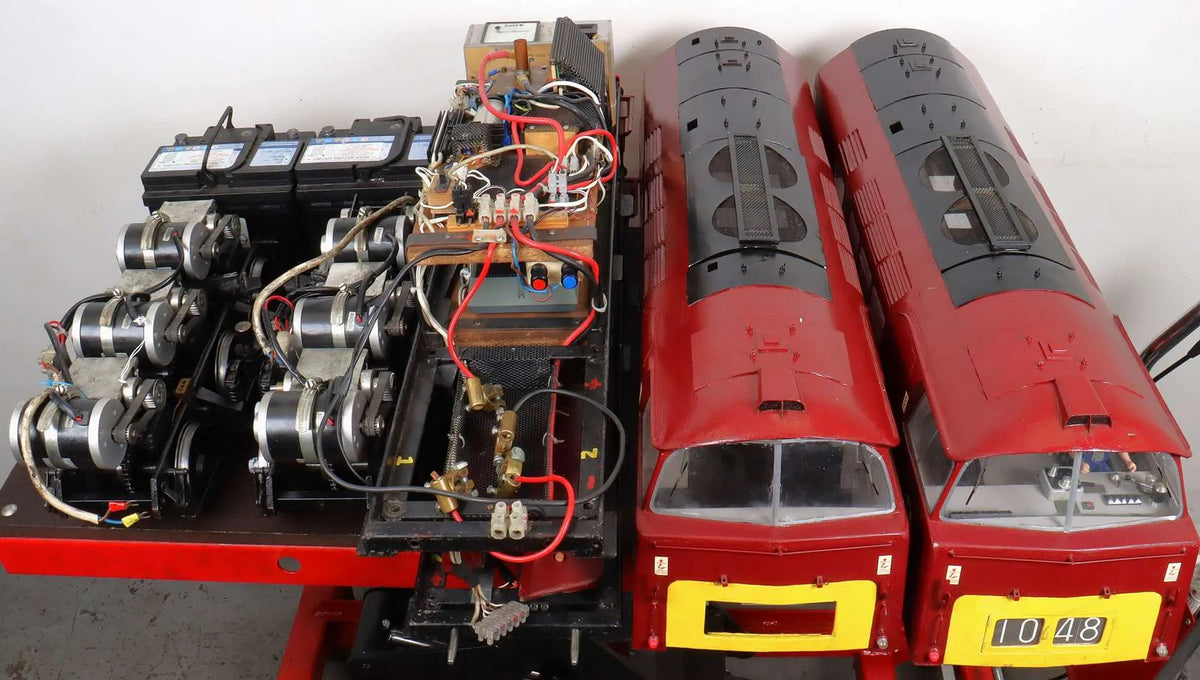 5 inch gauge Class 52 Western battery electric
