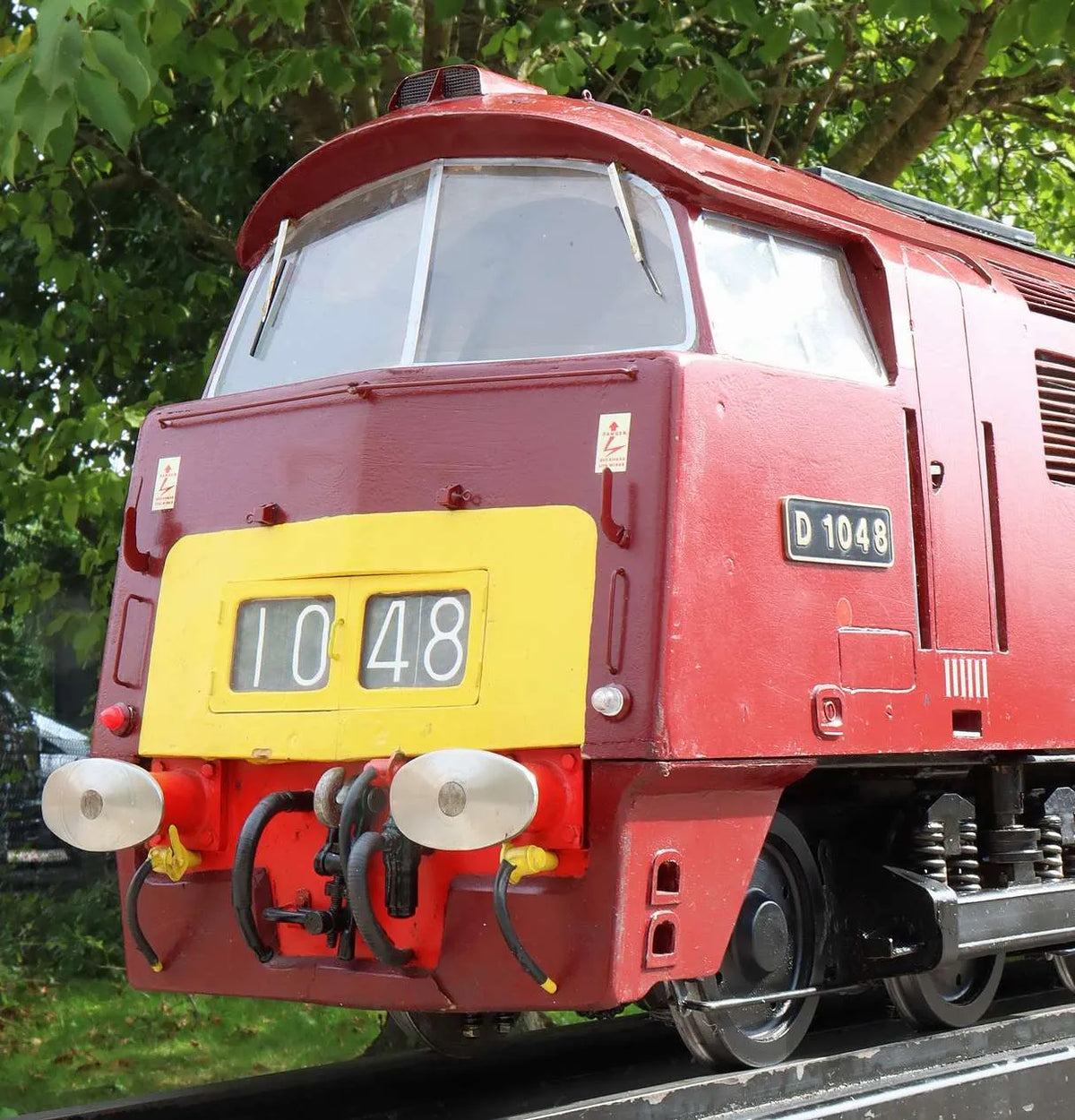 5 inch gauge Class 52 Western battery electric