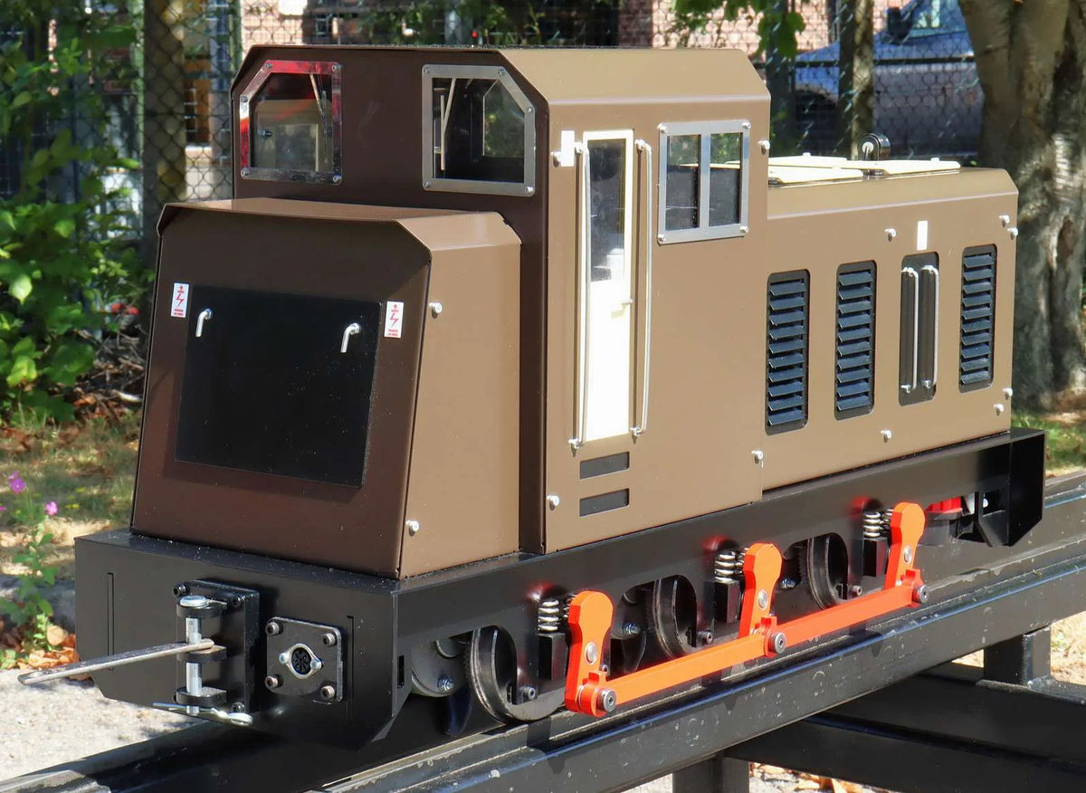 5 inch gauge AME "Neptune 3" 0-6-0 battery electric