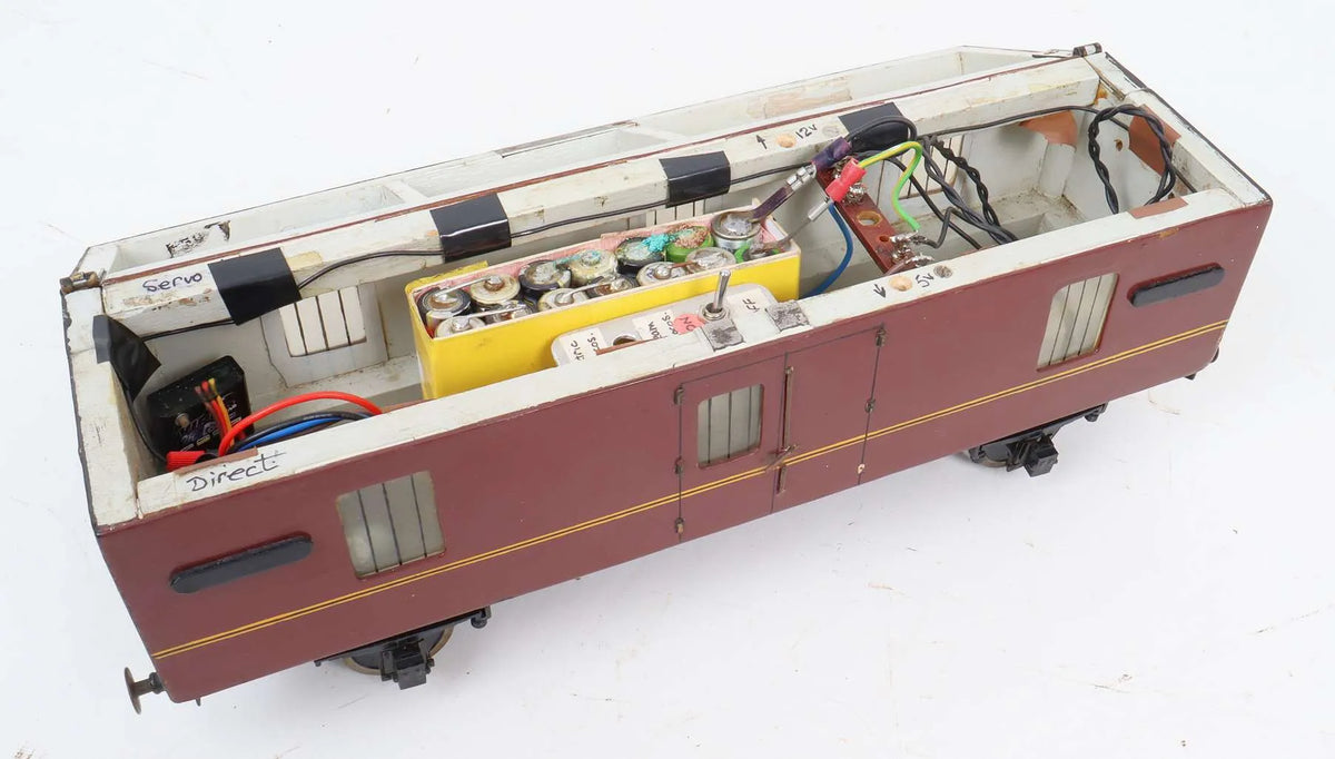 Three gauge 1 coaches
