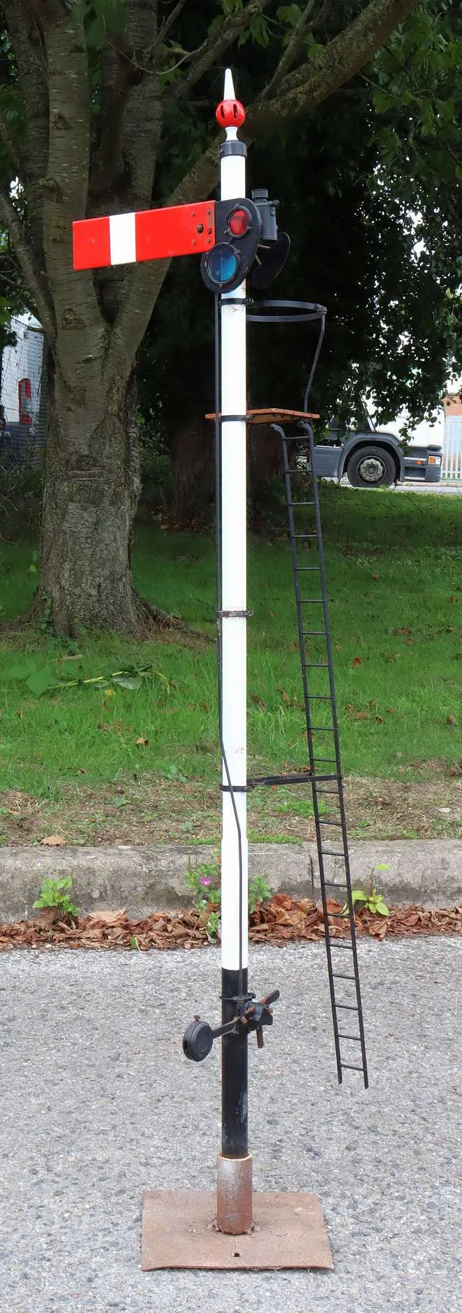 Home signal