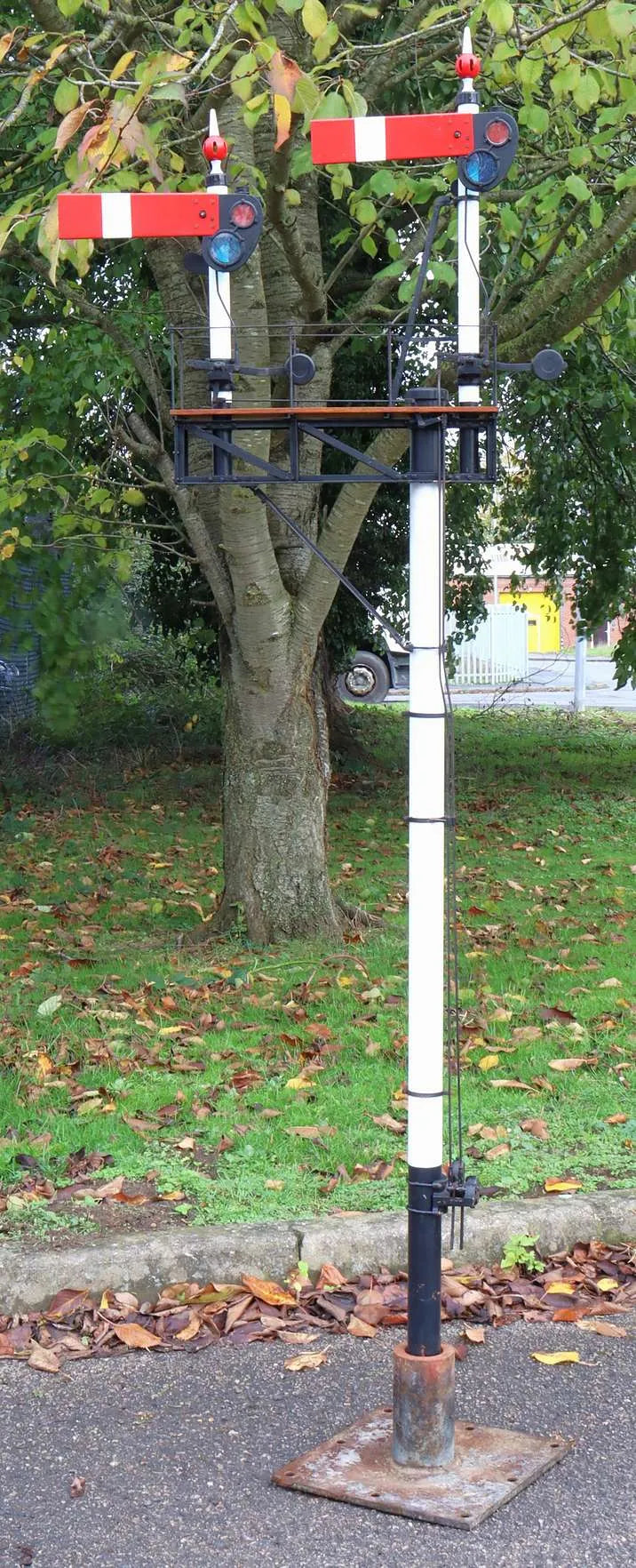 Bracket signal