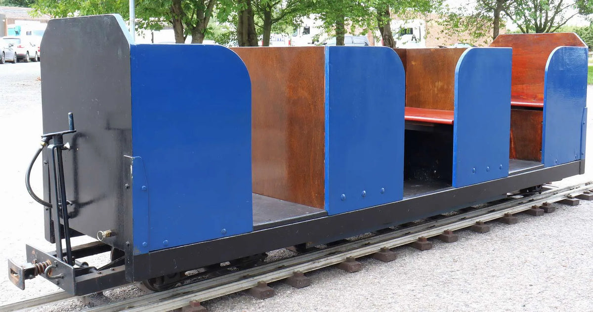 7 1/4 inch narrow gauge vacuum braked bogie carriage