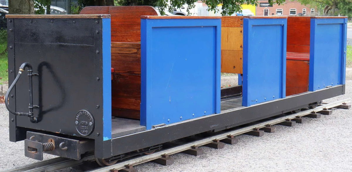 7 1/4 inch narrow gauge vacuum braked bogie carriage