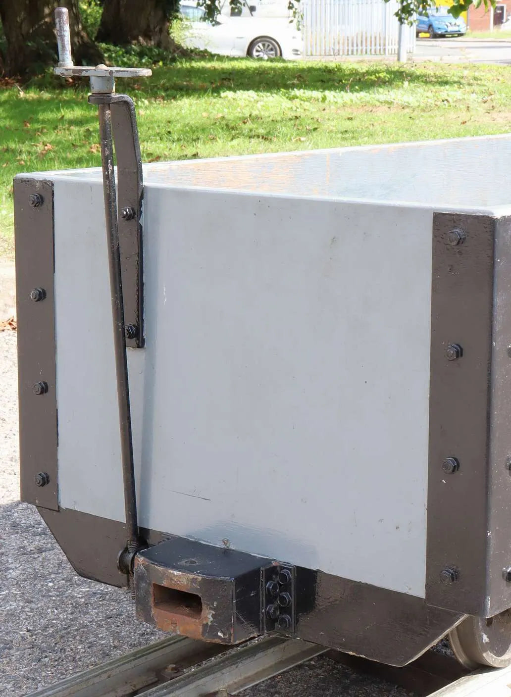 7 1/4 inch narrow gauge four wheel box plank wagon