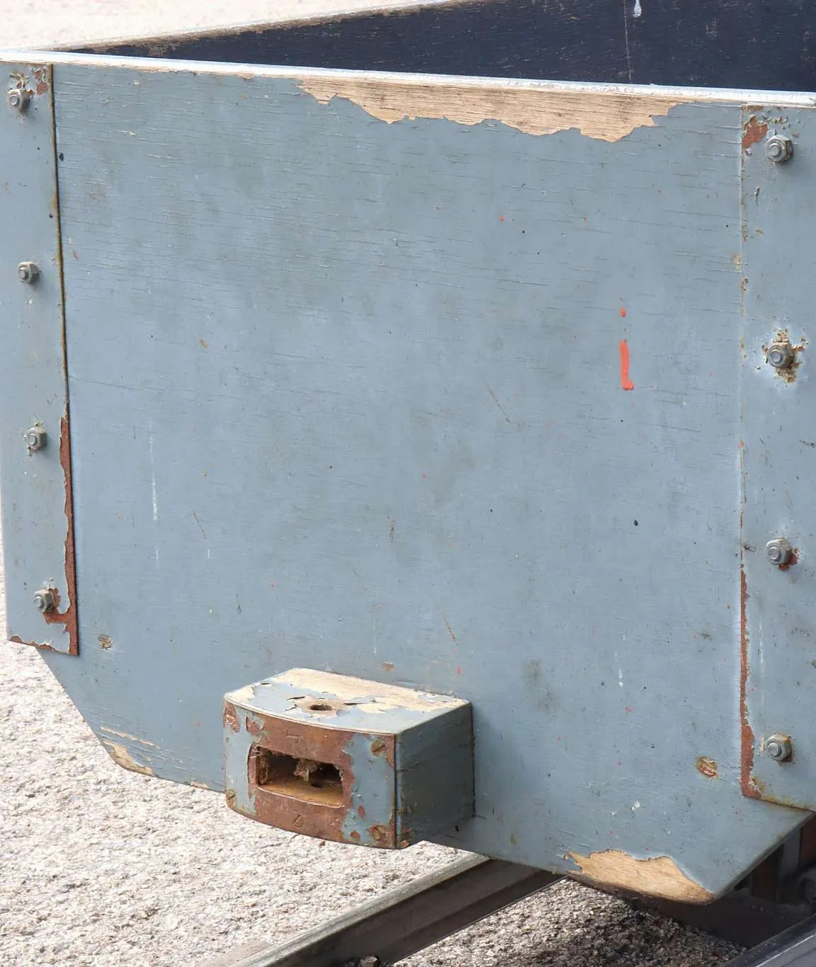 7 1/4 inch narrow gauge four wheel box plank wagon
