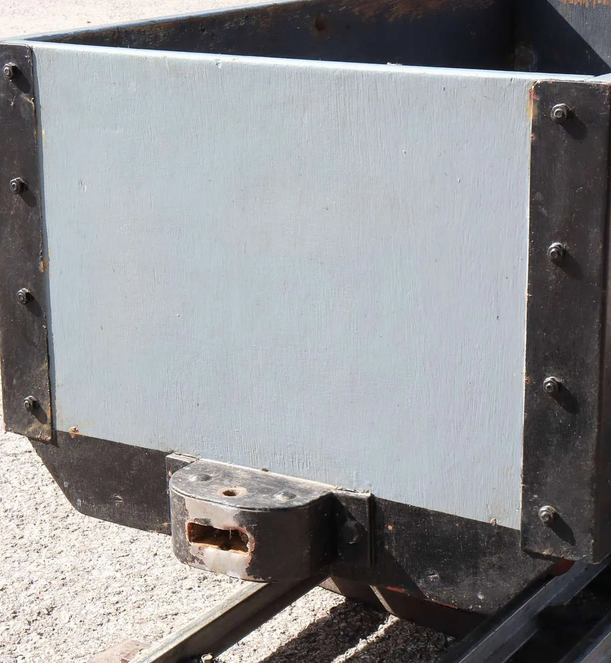7 1/4 inch narrow gauge four wheel box plank wagon