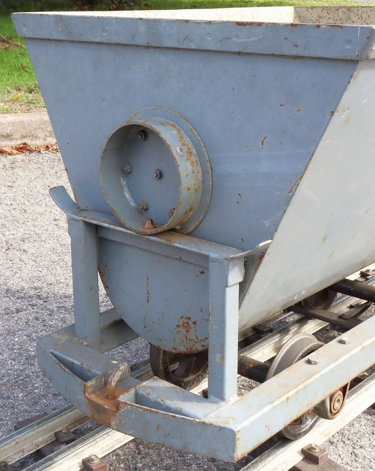 7 1/4 inch narrow gauge tipper wagon