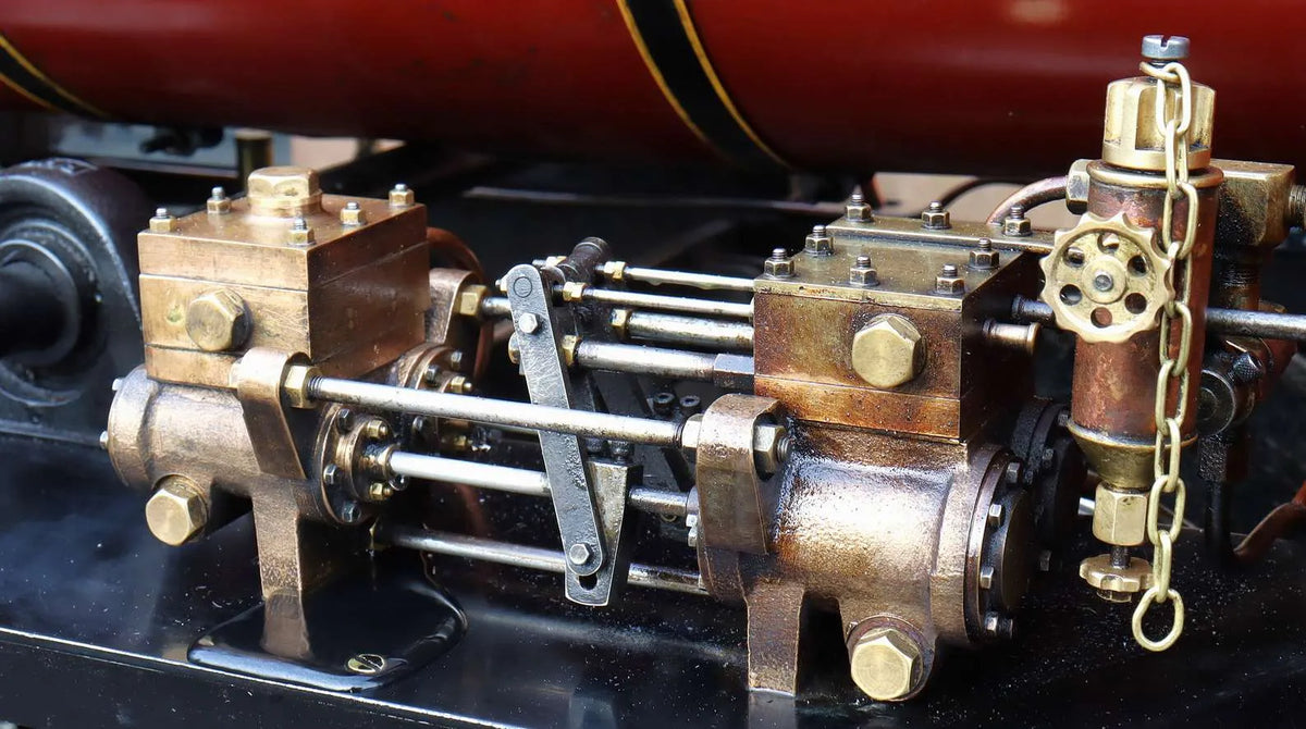 7 1/4 inch gauge "Thomas II" 0-4-2 + tender