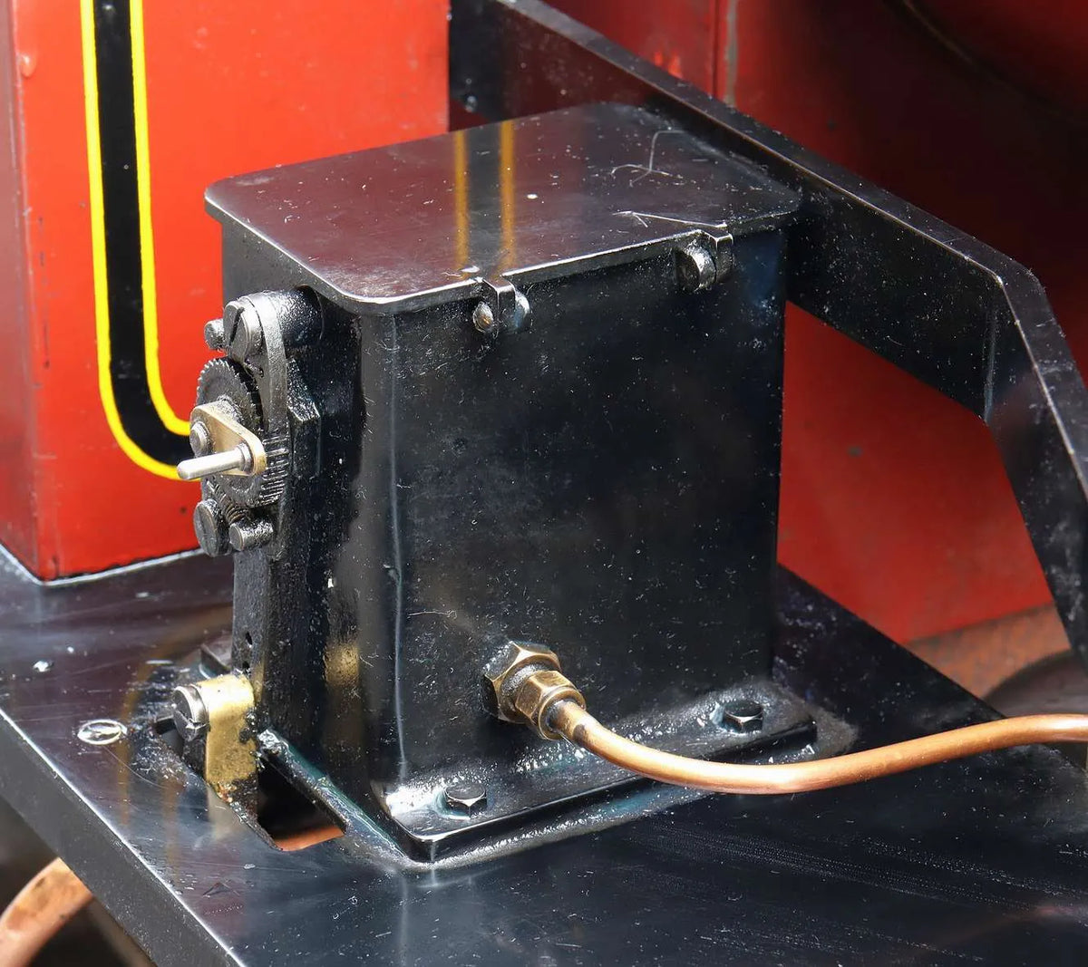 7 1/4 inch gauge "Thomas II" 0-4-2 + tender