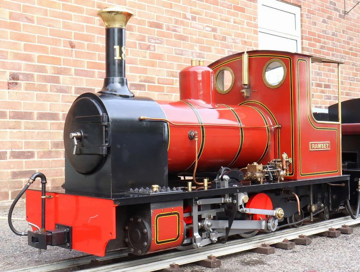 7 1/4 inch gauge "Thomas II" 0-4-2 + tender
