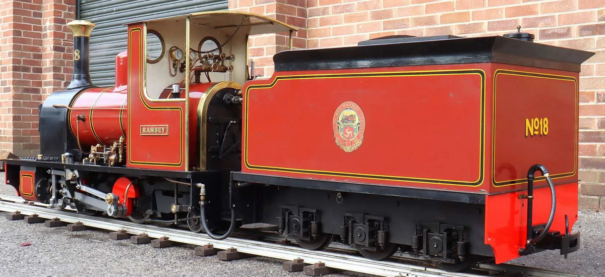 7 1/4 inch gauge "Thomas II" 0-4-2 + tender