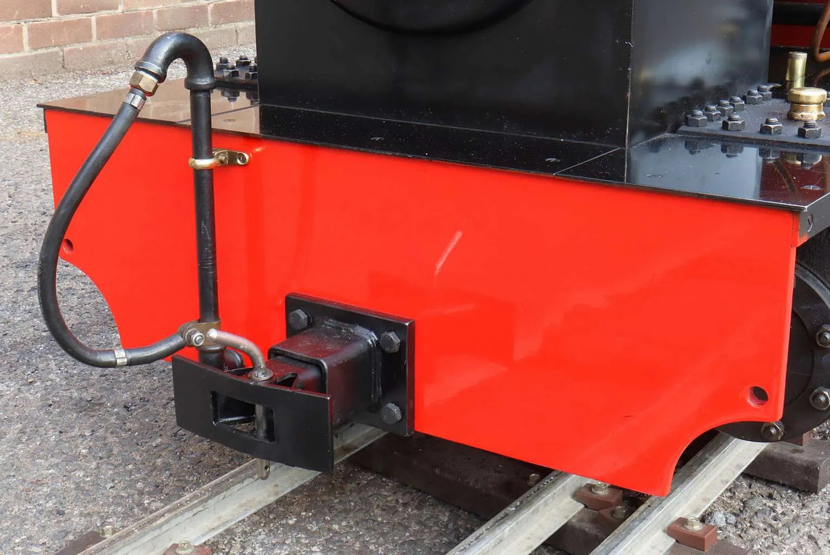 7 1/4 inch gauge "Thomas II" 0-4-2 + tender