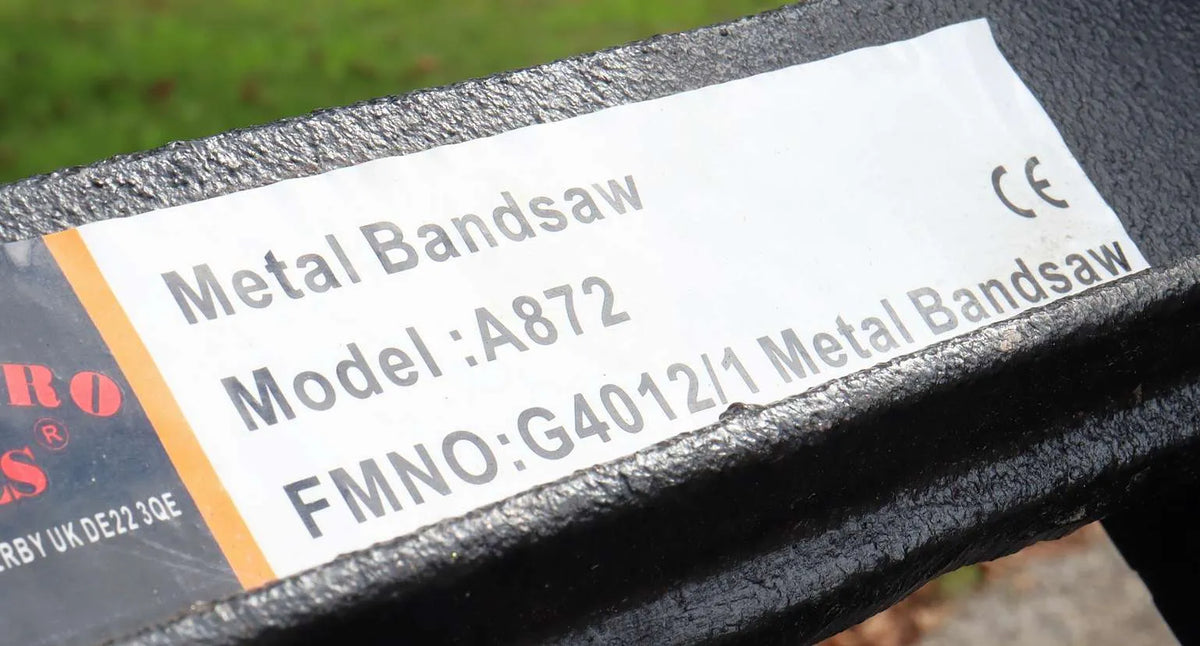 Horizontal bandsaw