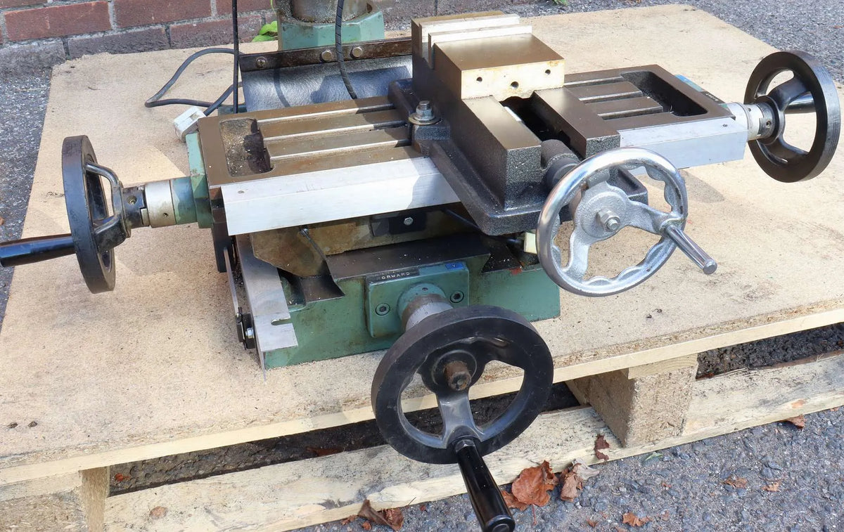 Milling machine