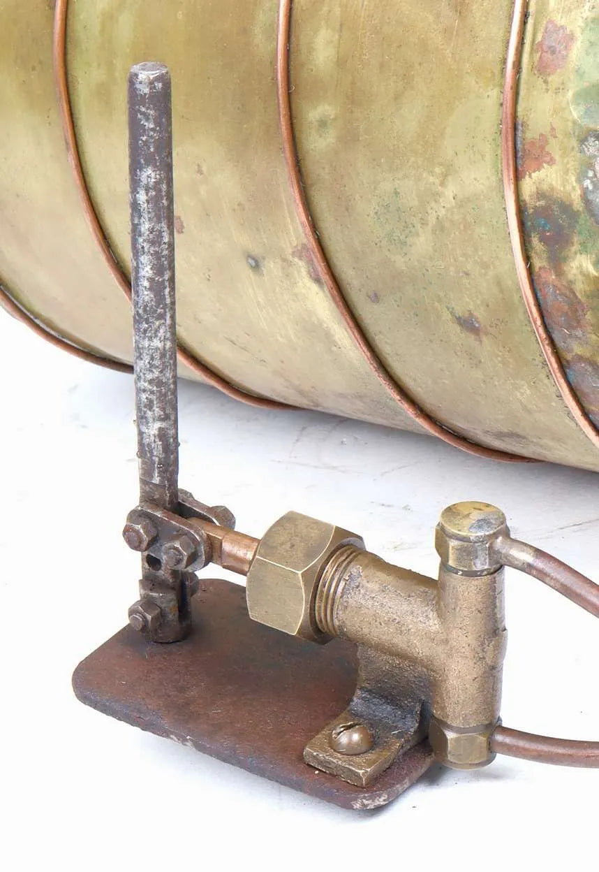 Horizontal centre flue boiler