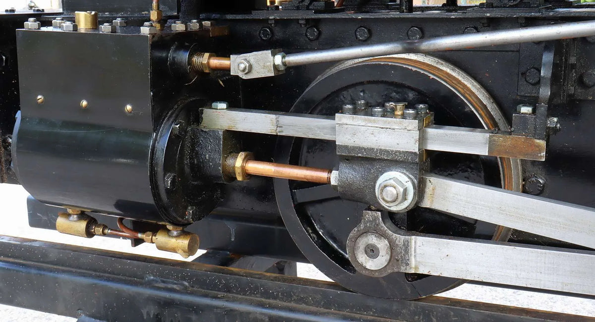 7 1/4 inch narrow gauge "Romulus" 0-4-0T