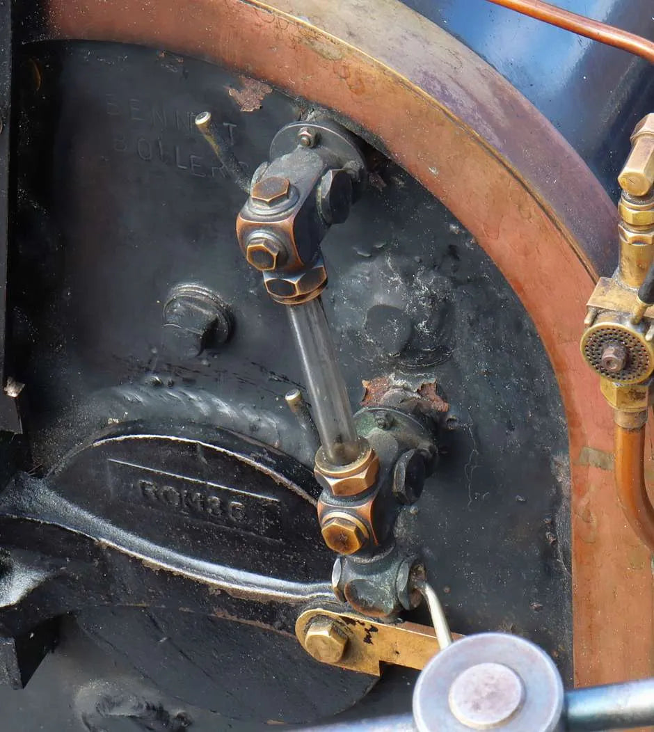 7 1/4 inch narrow gauge "Romulus" 0-4-0T