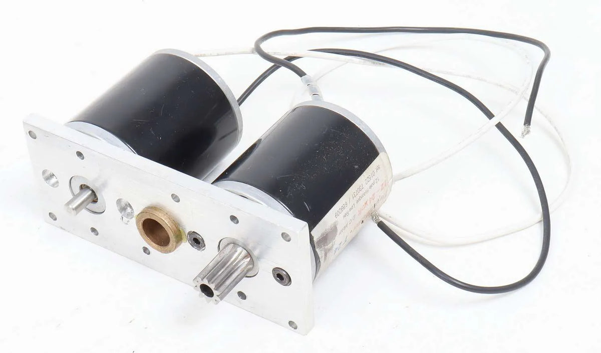 Pair of 5 inch gauge wheelsets with motors