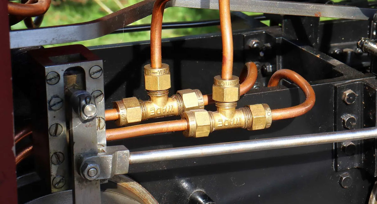 5 inch gauge "Sweet Pea" 0-4-2 ST