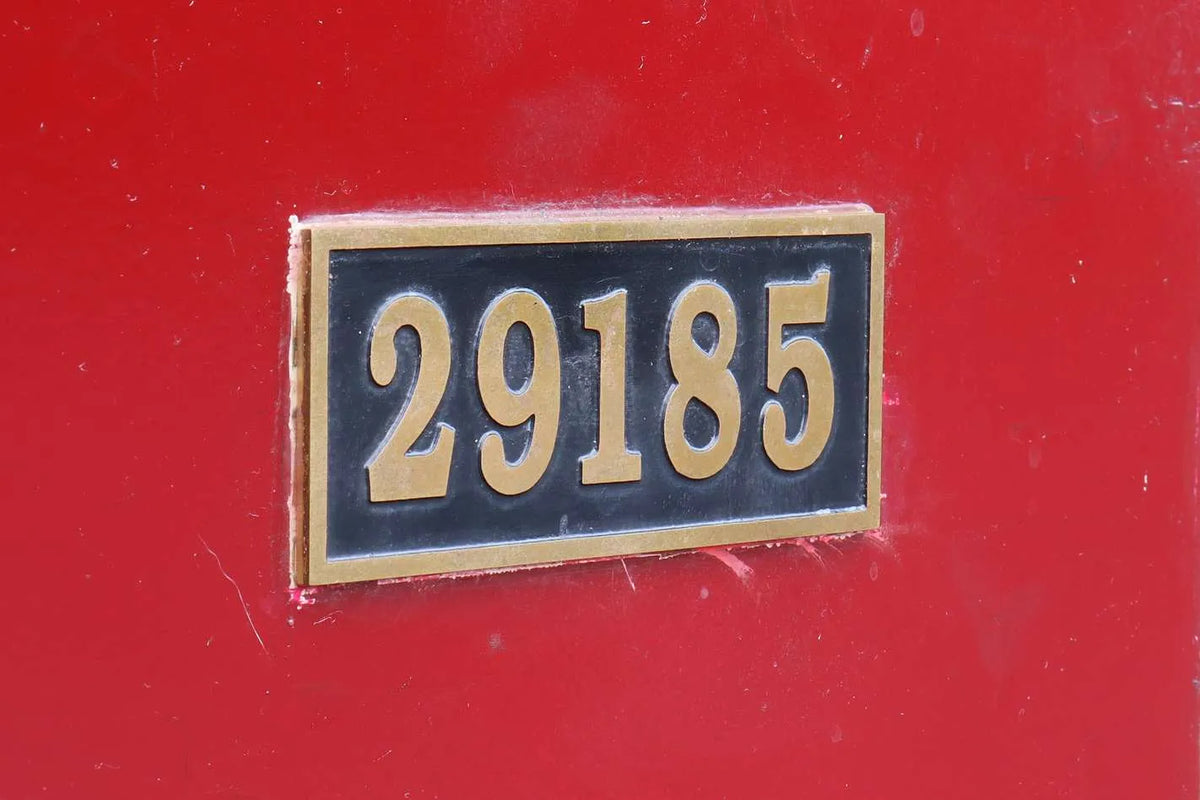 5 inch gauge "Sweet Pea" 0-4-2 ST