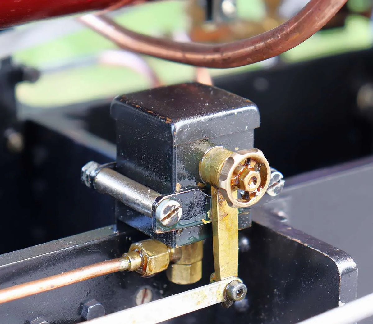 5 inch gauge "Sweet Pea" 0-4-2 ST
