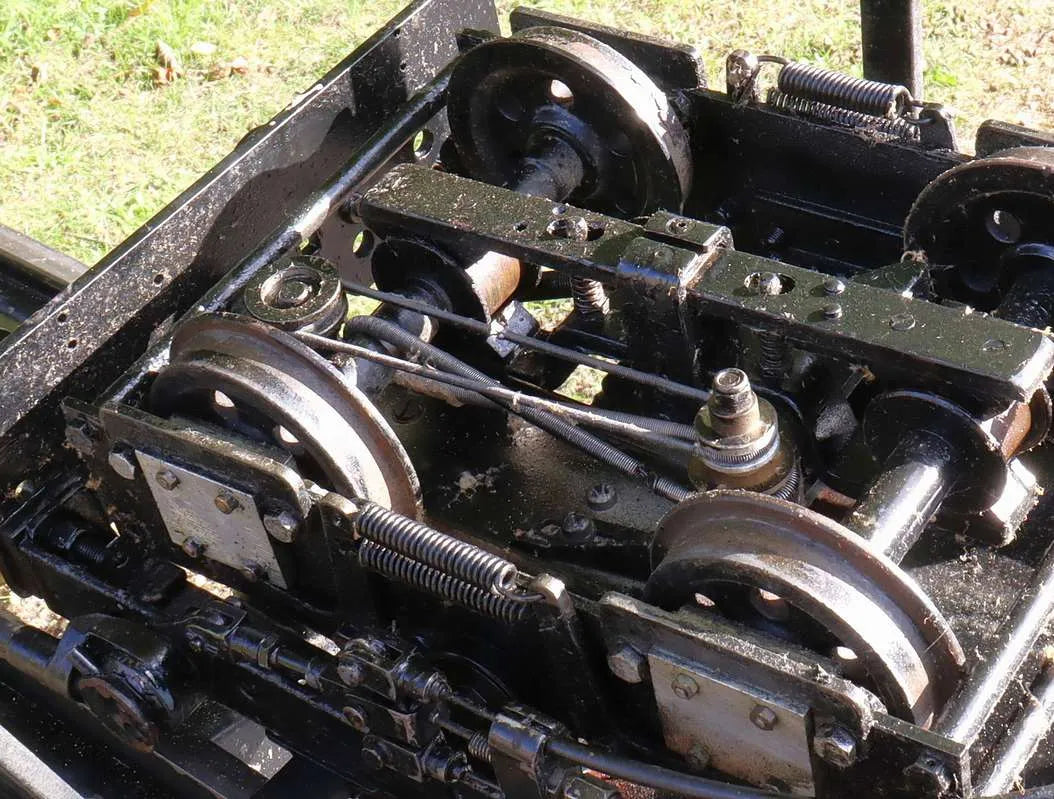 5 inch gauge raised level braked driving truck
